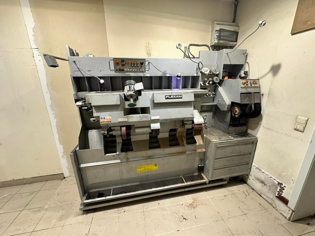Professionele schoenmakersmachine + afzuiginstallatie FLEXAM, Ophalen