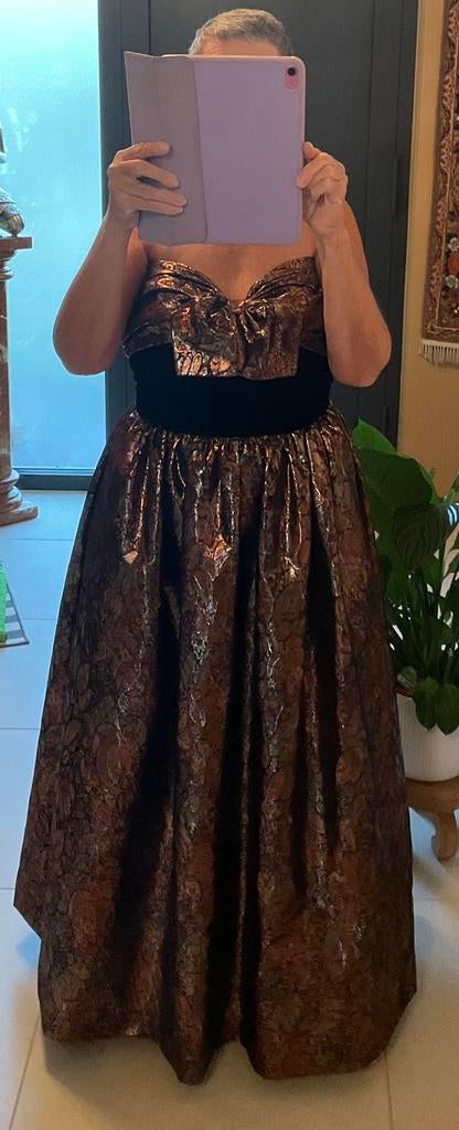 Brocaatstof brons zwart goud kleurig, op*aat gem, Galajurk, Zwart, Zo goed als nieuw, Ophalen