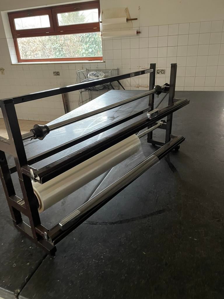 Celefaan papier rol snijder, Diversen, Ophalen, Gebruikt