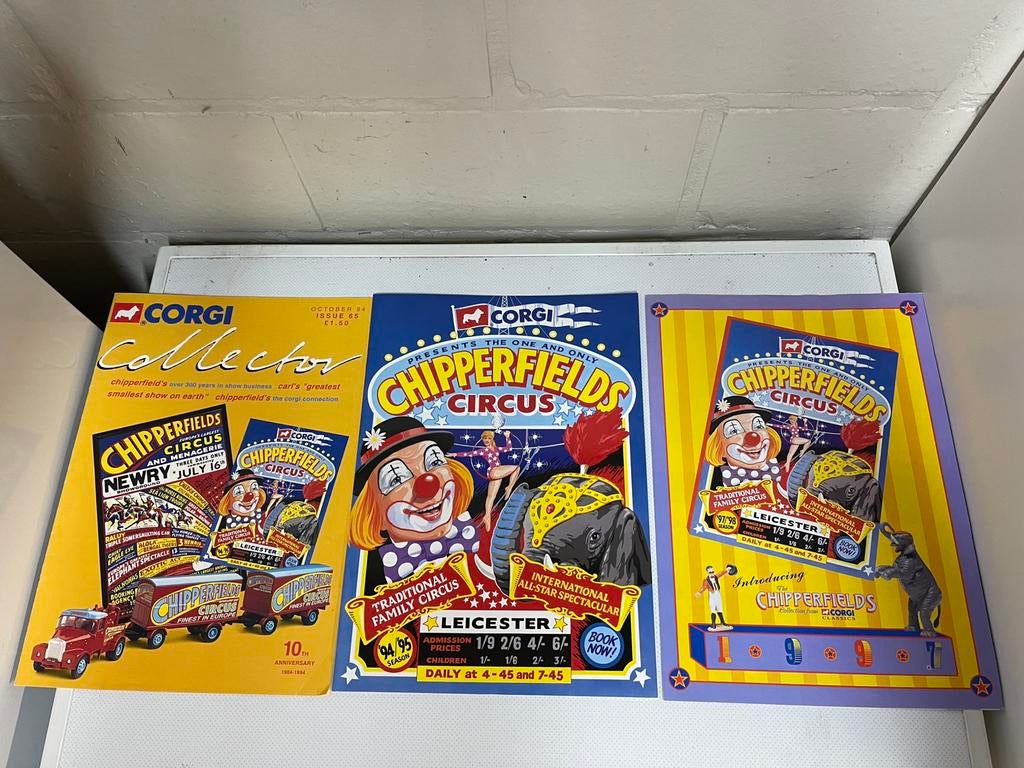 Corgi speelgoed folders, Hobby & Loisirs créatifs, Voitures miniatures | 1:32, Enlèvement ou Envoi, Comme neuf, Corgi