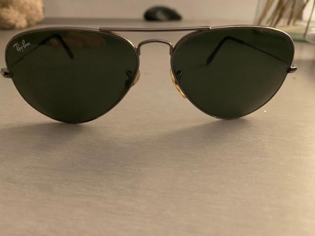 Ray Ban 3025 Aviation Large Metal - Livraison gratuite, Comme neuf, Ray-Ban, Lunettes de soleil, Noir