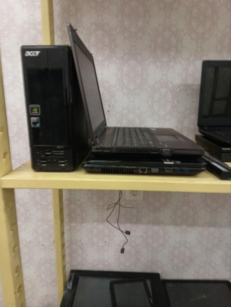 lot pc en laptop optiplex 3020, Computers en Software, Desktop Pc's, Ophalen