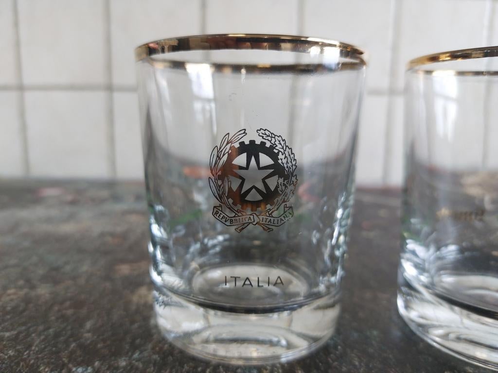 Frisdrank glas smeets jenever, Verzamelen, Glas en Drinkglazen, Ophalen of Verzenden, Zo goed als nieuw, Borrel- of Shotglas