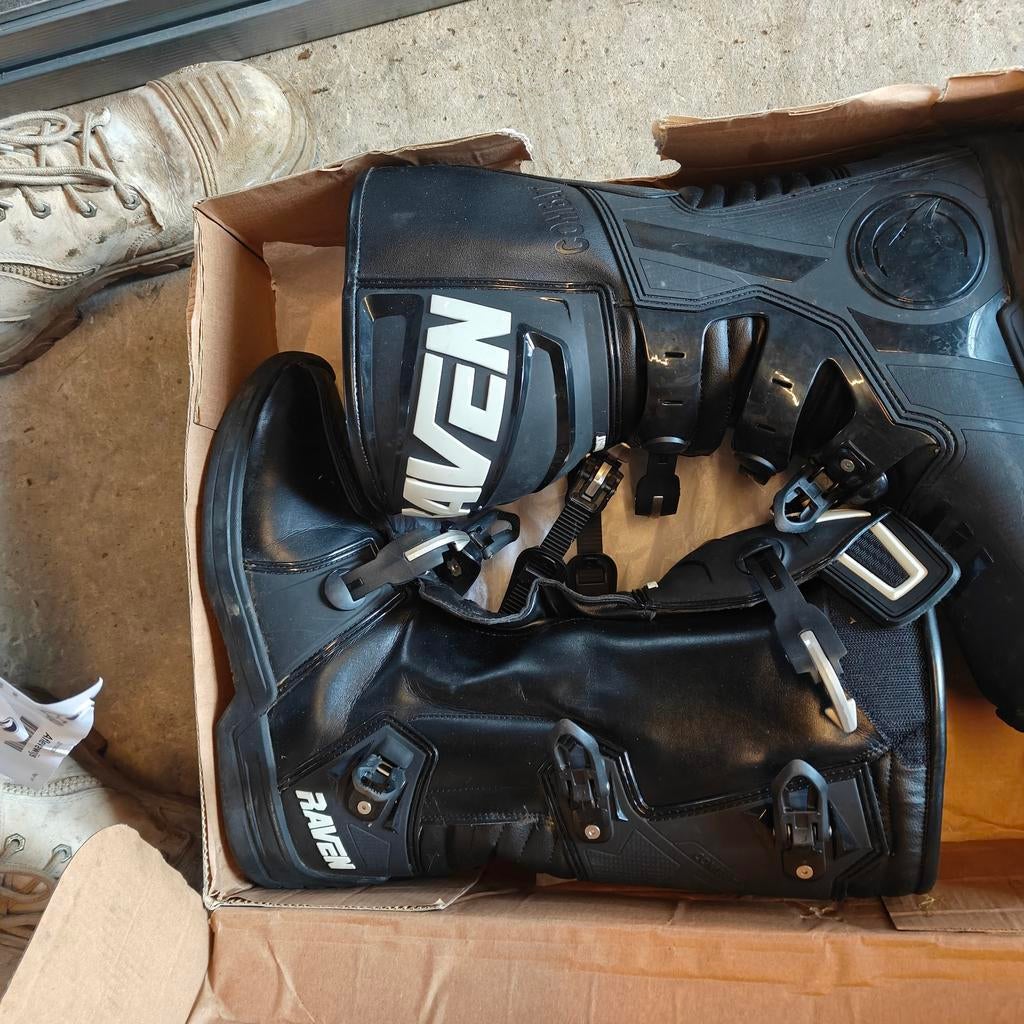 Motorcross laarzen Raven Combat maat 47, Ophalen, Laarzen