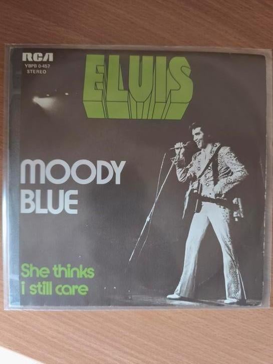 45T Elvis - Moody blue (1976) / She thinks I still care, CD & DVD, Enlèvement ou Envoi, Utilisé