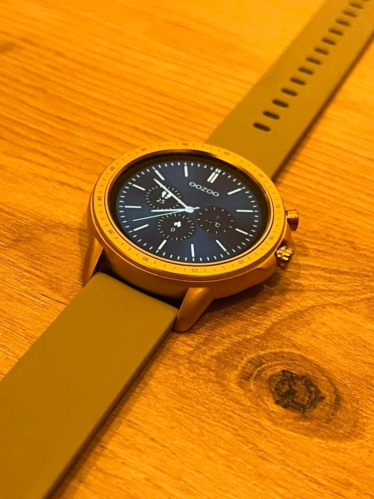 Smartwatch OOZOO, Ophalen of Verzenden, Zo goed als nieuw