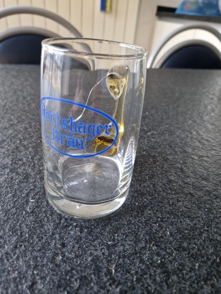 Hertshager en verre à facettes avec poignée jaune, Collections, Enlèvement ou Envoi, Utilisé