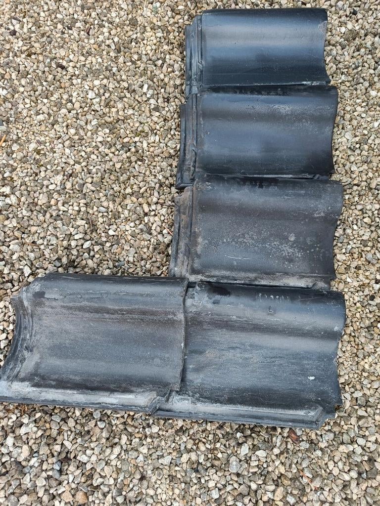 35 M2  dakpannen, Doe-het-zelf en Bouw, Dakpannen en Dakbedekking, Ophalen, Blauw, Dakpannen