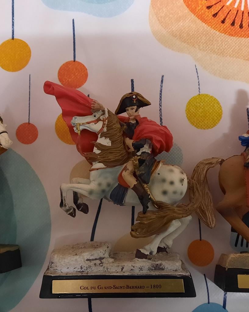 Soldats de collection Napoléon, Enlèvement