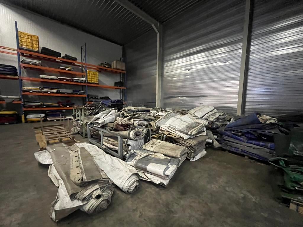 Gebruikte vrachtwagen baches daken vanaf €15, Doe-het-zelf en Bouw, Ophalen, Gebruikt, 15 m² of meer, Zeil