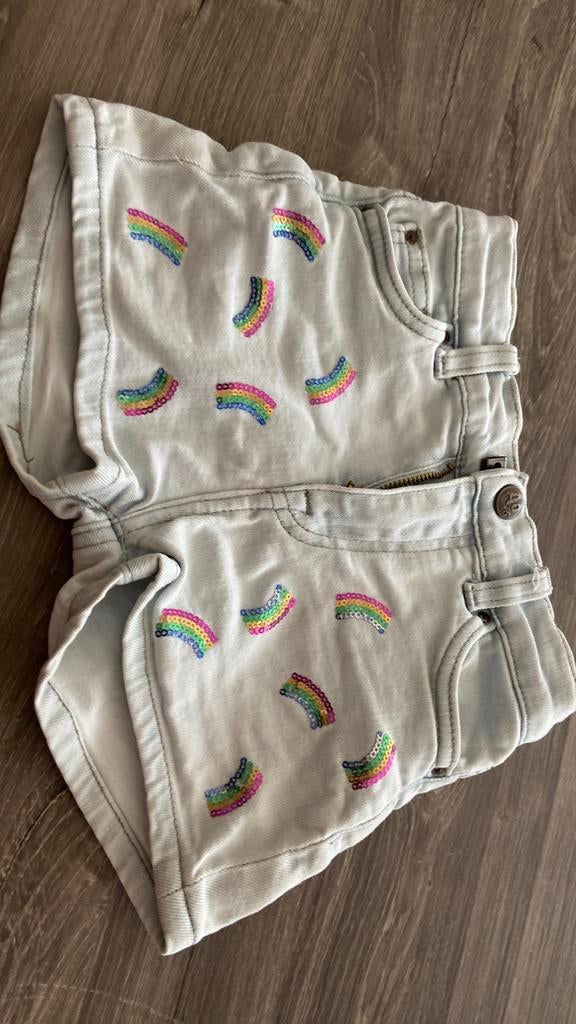 Jeans short (4-5 jaar) AO76, Ophalen of Verzenden, Zo goed als nieuw