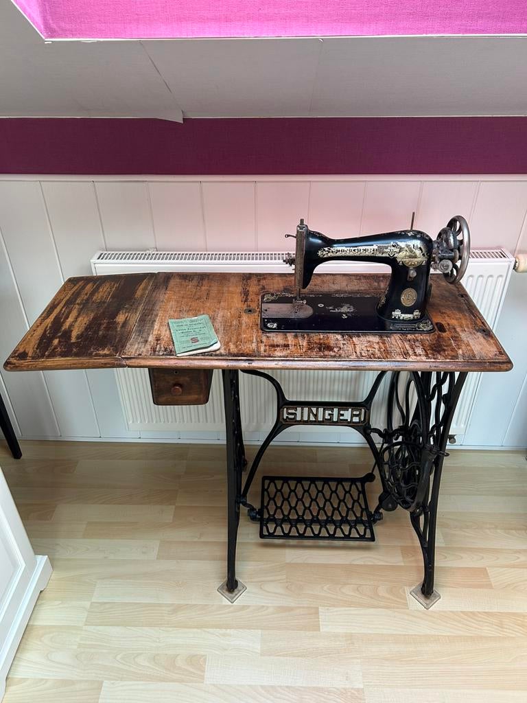 Singer naaimachine 1922 met boekje, Antiquités & Art, Enlèvement