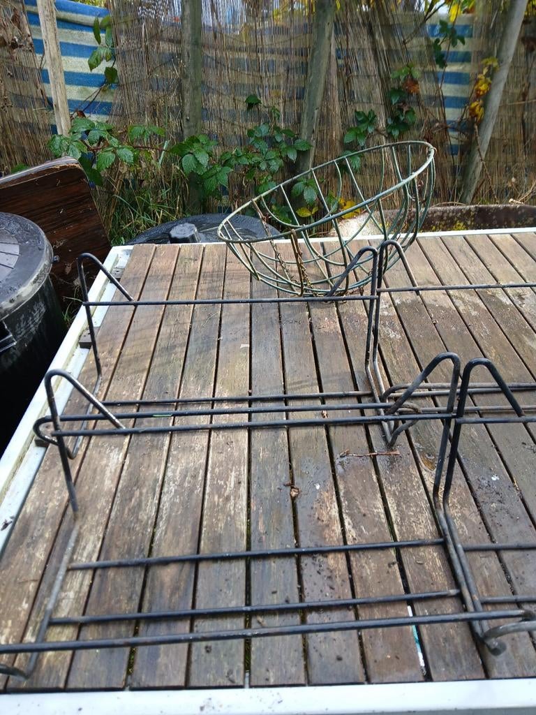 4Jardinières fer forgé 0496811660 a discuter, Jardin & Terrasse, Enlèvement ou Envoi