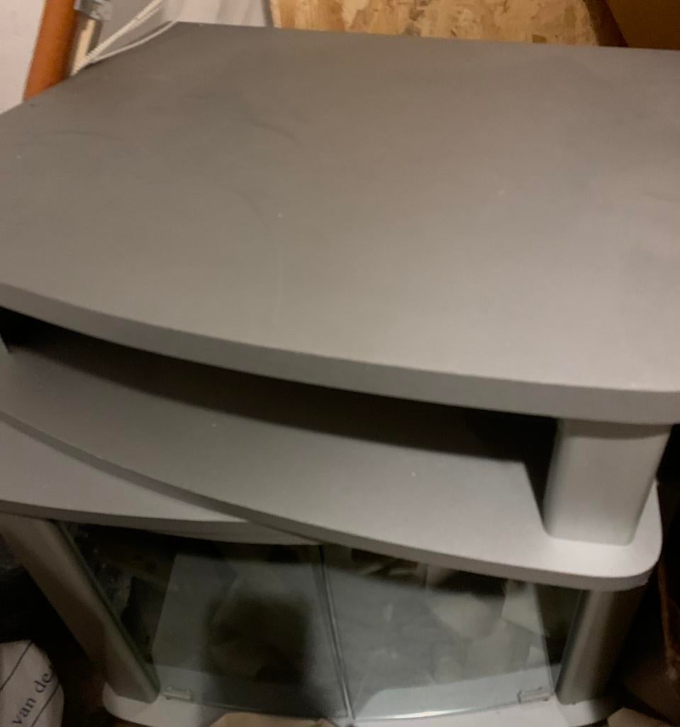 TV-kast, Ophalen, Gebruikt