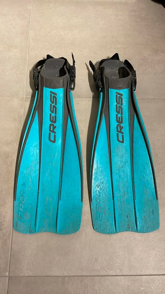 Palmes Cressi Frog M-L, Enlèvement ou Envoi, Utilisé, Palmes de natation ou de plongée