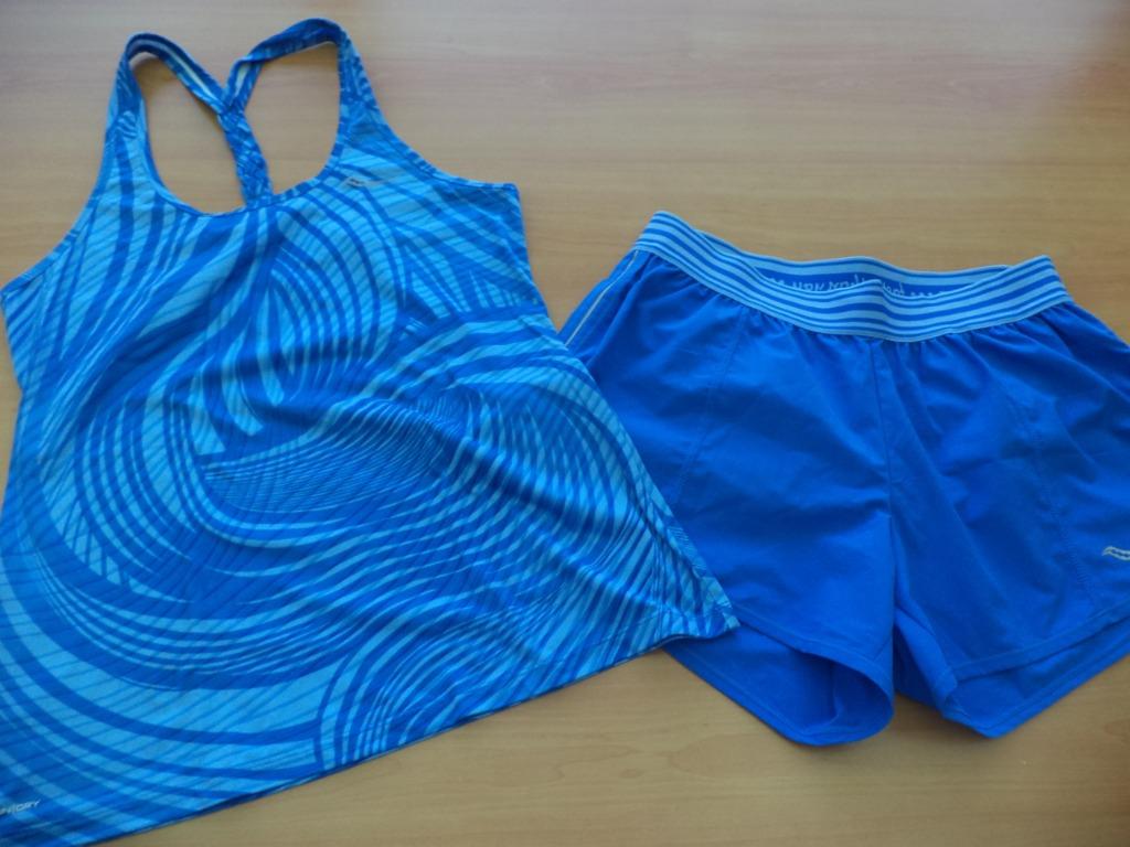 loopshortje en looptopje SAUCONY, Blauw, Ophalen of Verzenden, Maat 36 (S), Saucony