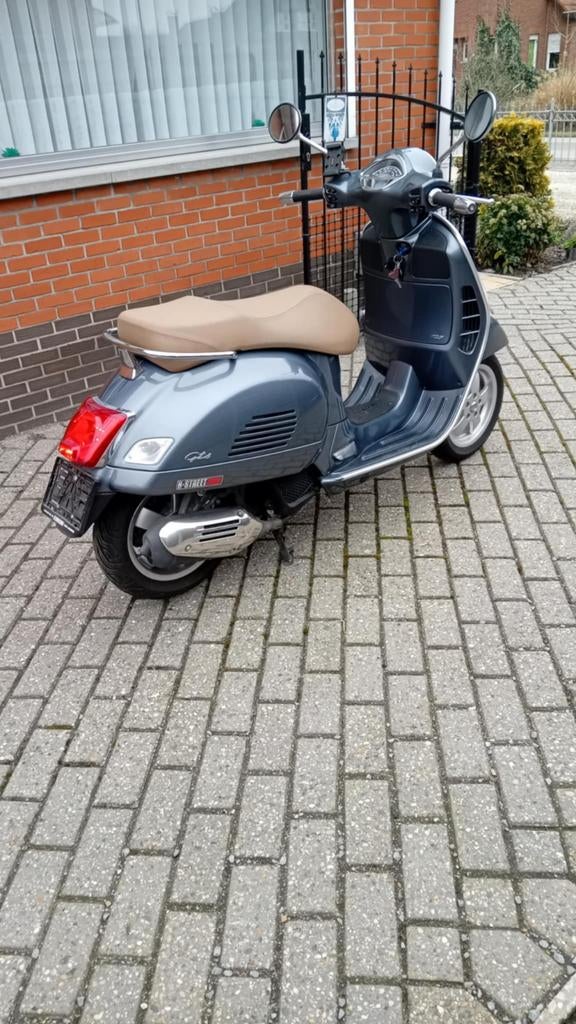 Vespa 125 gts i Get