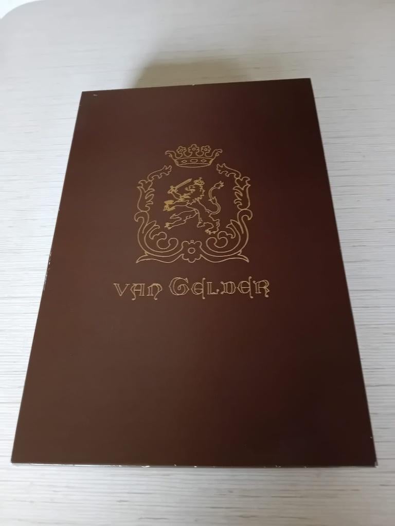 Ambachtelijk briefpapier, Ophalen