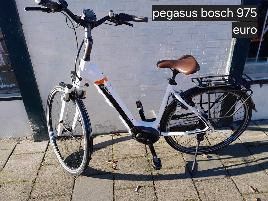 PARTIJ E BIKE MET BOSCHMIDDEN MOTOR  GAZELLE .KTM . KALKHOFF, Fietsen en Brommers, Ophalen