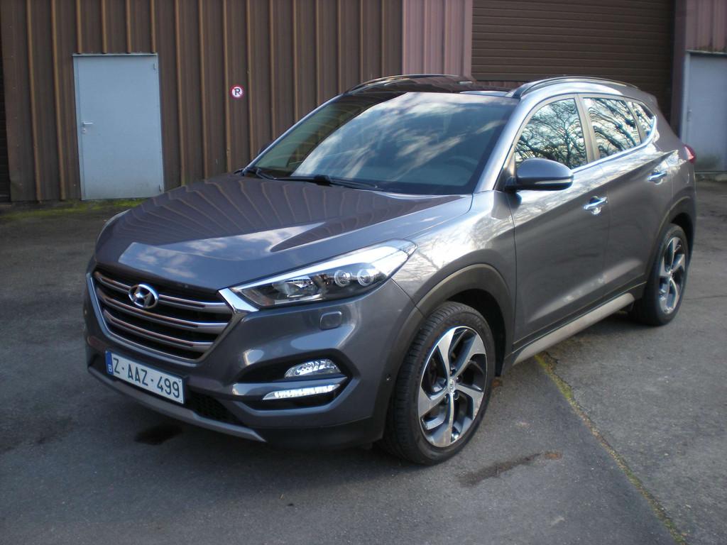 Hyundai Tucson AUTOMATIQUE 1.6 I 2WD Executive, Autos, Hyundai, Argent ou Gris, Achat, https://public.car-pass.be/vhr/ab406625-268e-4e76-8b4a-29c49094a7b8