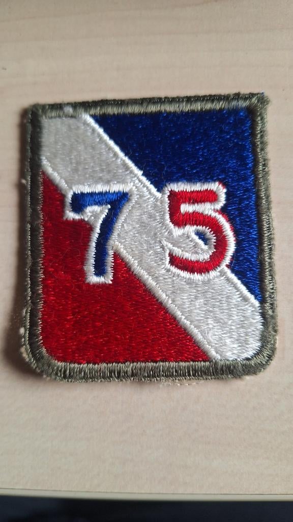 Insigne 75th division d'infanterie US ww2, Collections, Envoi