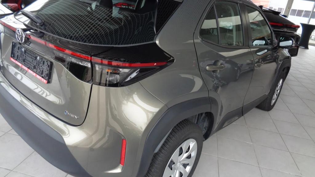 Toyota Yaris Cross DYNAMIC (bj 2024, automaat), Auto's, Toyota, Automaat, Start-stop-systeem, Stof, Gebruikt