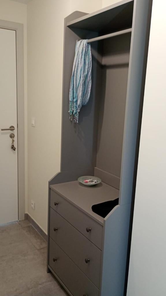 Armoire hall d'entrée (HAUGA  Ikea), Maison & Meubles, Armoires | Autre, Enlèvement, Comme neuf