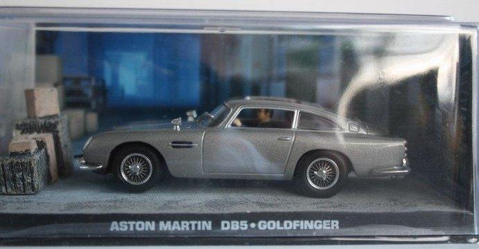 Voiture James Bond : Aston Martin DB5 « Goldfinger », Hobby & Loisirs créatifs, Voitures miniatures | 1:43, Comme neuf, Voiture