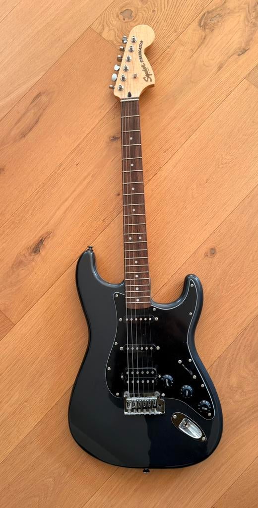 Squier Affinity Series Stratocaster Charcoal Frost Metallic, Enlèvement, Comme neuf, Autres marques