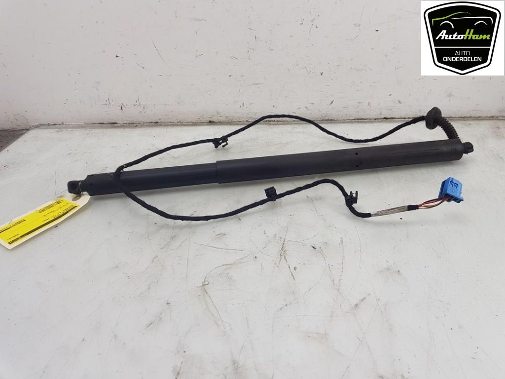 MOTEUR DE HAYON Mercedes-Benz GLA (H247) (|A2478902400|), Autos : Pièces & Accessoires, Carrosserie & Tôlerie, Haillon arrière