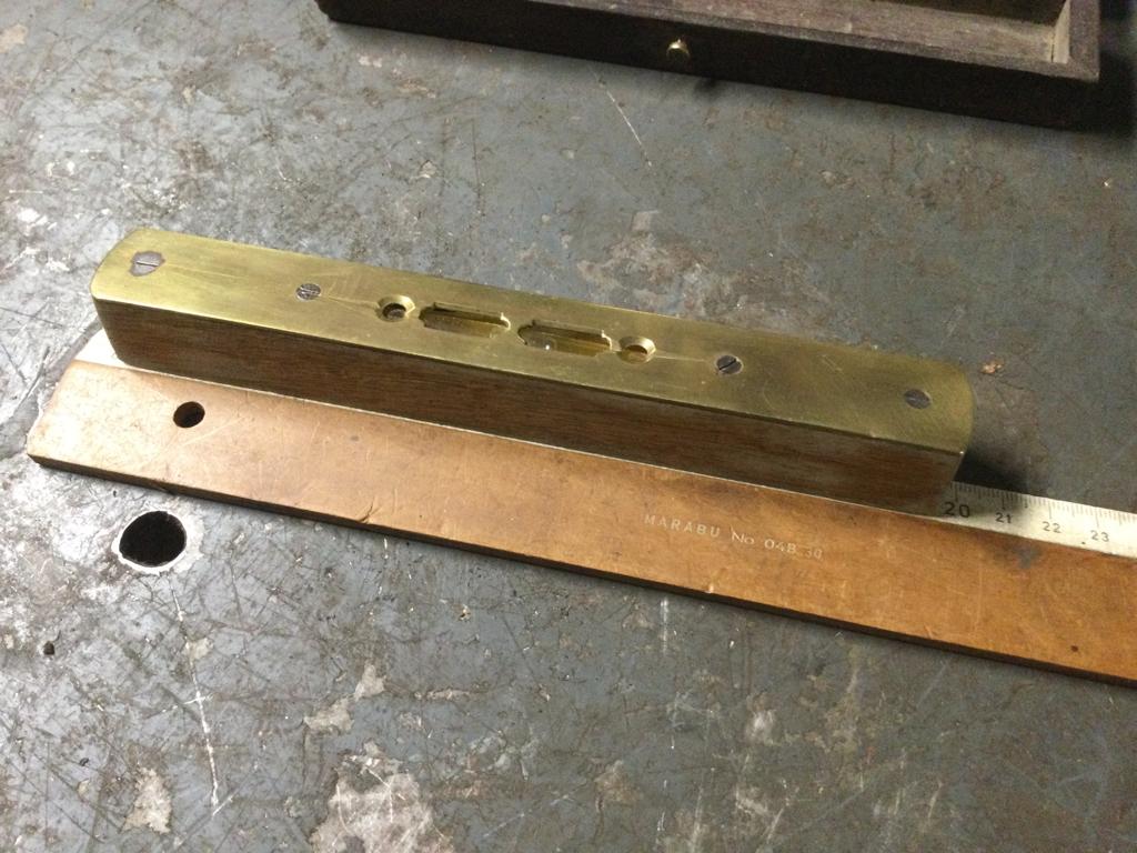 Klein antiek waterpasje in houten doosje., Antiek en Kunst, Ophalen of Verzenden