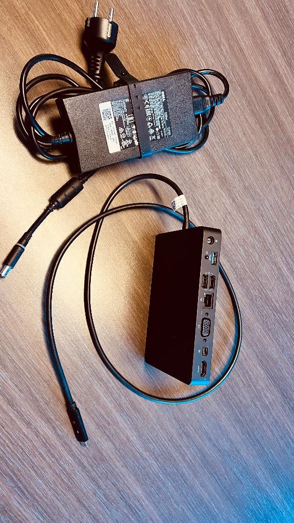 Station d'accueil Dell WD15 dock 180W + chargeur, Neuf, Enlèvement, Dell, Station d'accueil