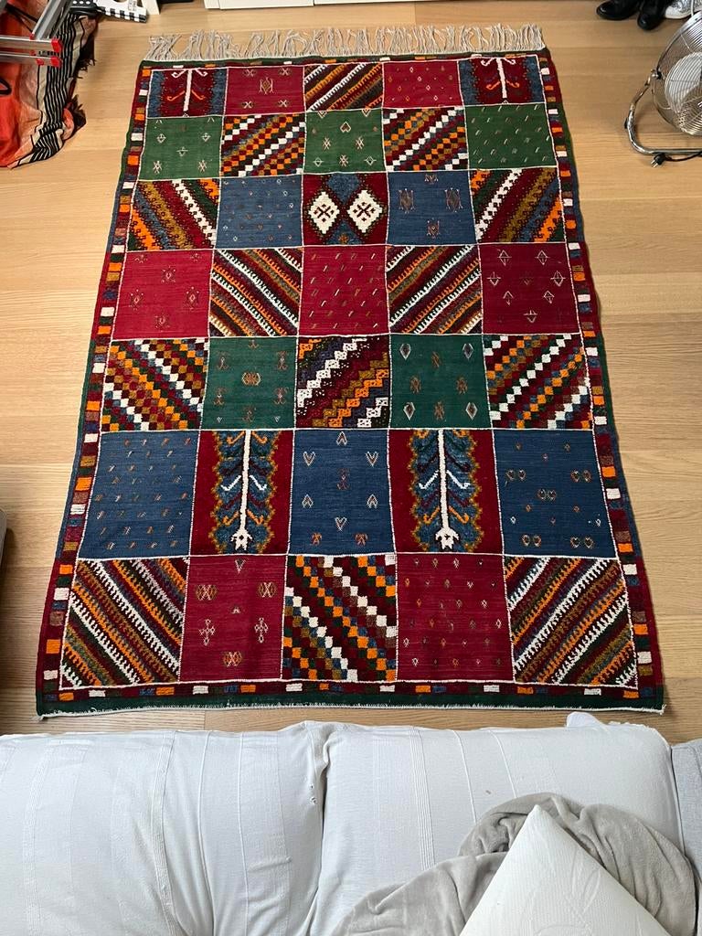 Tapis berbère authentique fait main - Pièce unique du Maroc, Maison & Meubles, Enlèvement, Comme neuf, Autres couleurs, Rectangulaire