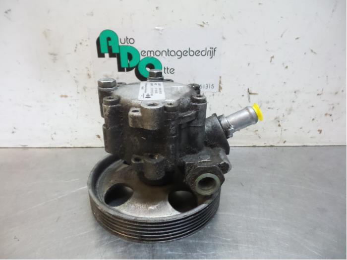 Pompe direction assistée d'un Citroen Berlingo (Berlingo 08, -, 3 mois de garantie, Utilisé, -