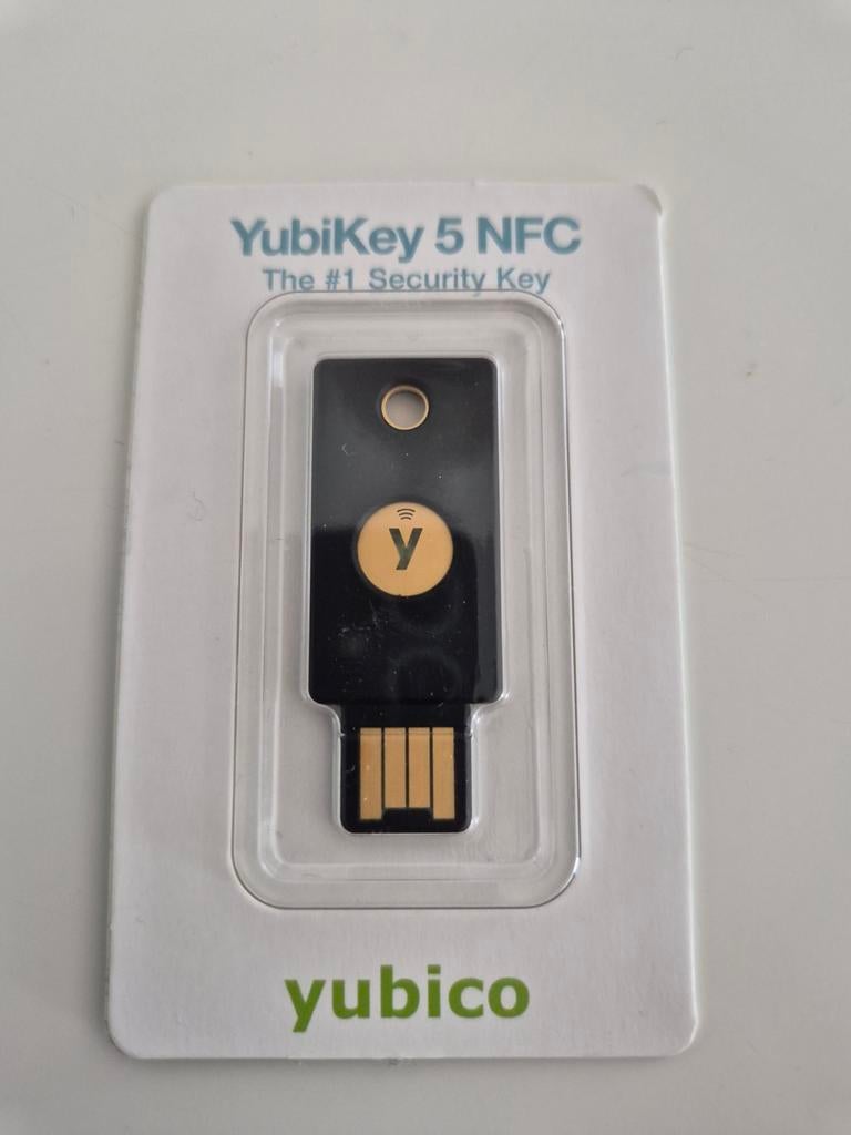Yubikey 5 NFC, Computers en Software, USB Sticks, Ophalen of Verzenden