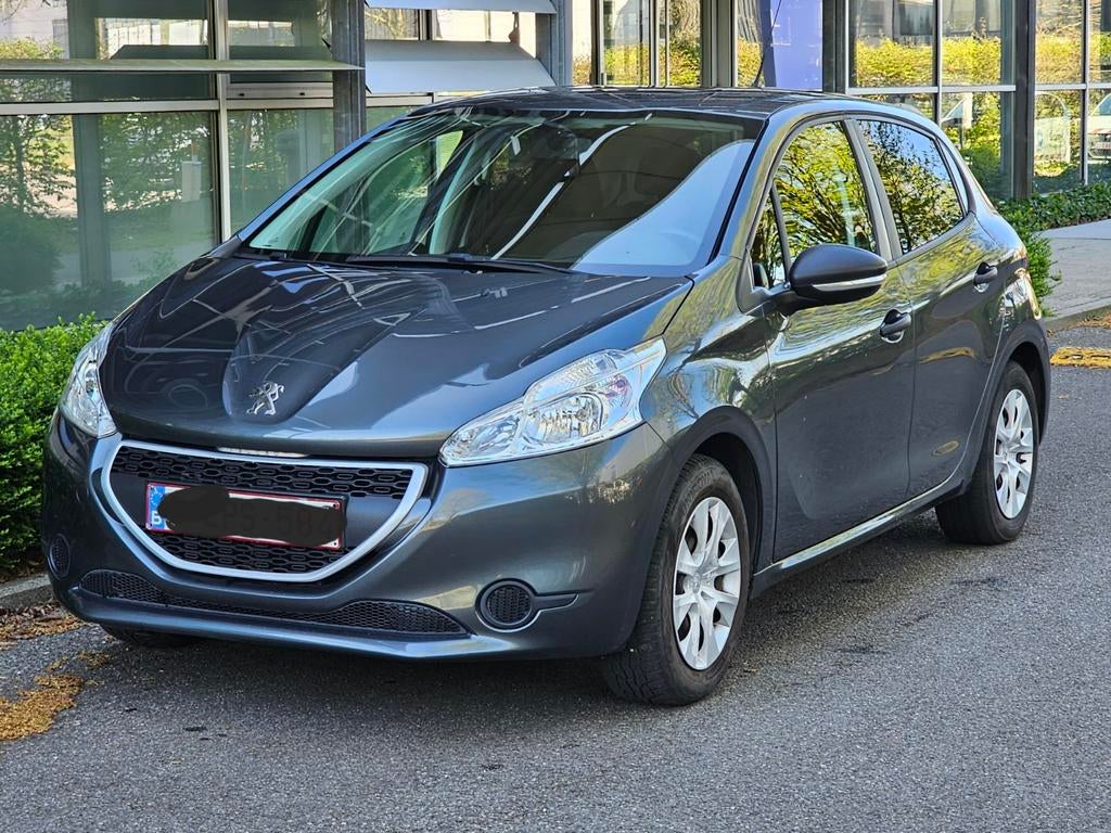 Peugeot 208 1,2 cc benzine,  76000km,s, al gekeurd, Autos, Peugeot, Particulier, ABS, Airbags, Air conditionné, Alarme, Verrouillage central