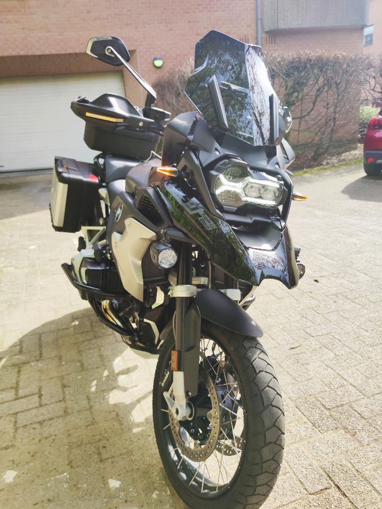 BMW R1250GS (option 719, édition Ultimate), Permis Moto A, Tourisme, Plus de 35 kW, 2 cylindres