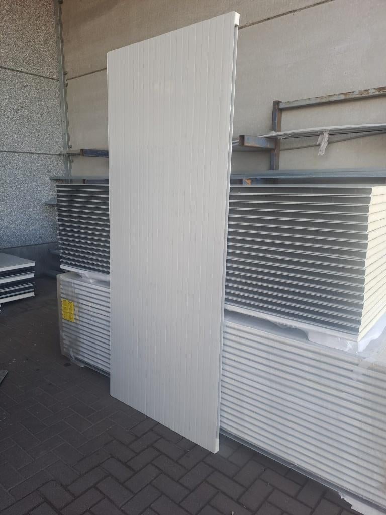 Wandplaten 4cm isolatie, Doe-het-zelf en Bouw, Ophalen, Nieuw, Metaal