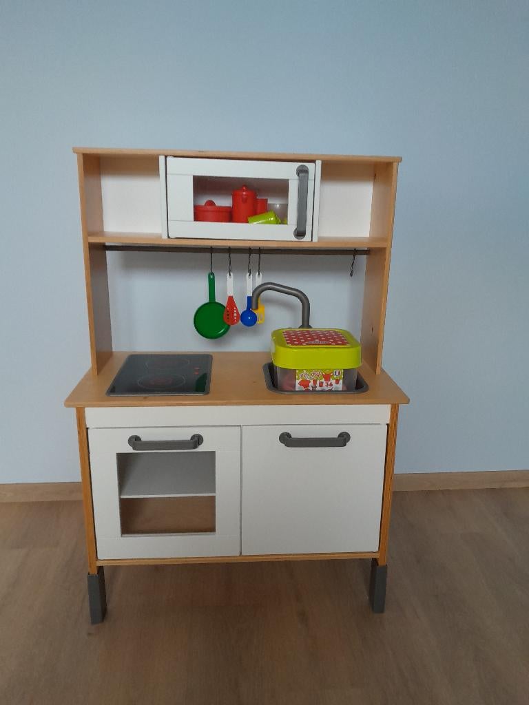 Cuisine pour jouets en bois DUKTIG | IKEA, Enlèvement, Utilisé, Armoire
