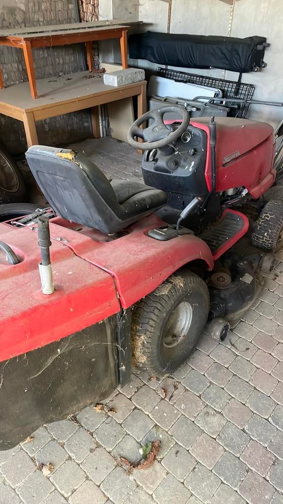 Zitmaaier jonsered. (Gratis), Ophalen, Zo goed als nieuw