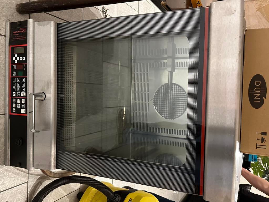 Eurofours oven, Ophalen