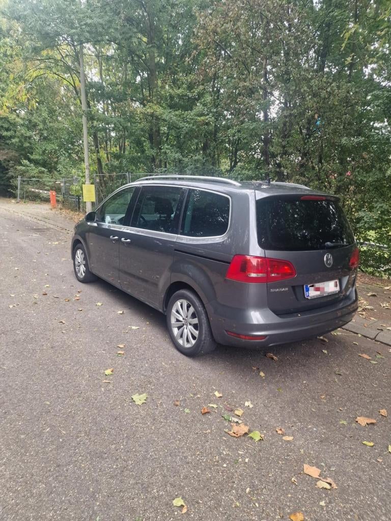 Volkswagen Sharan DSG – 7 Zitplaatsen – Full Options – Top S, Auto's, Volkswagen, Automaat, Euro 5, Bruin, Diesel