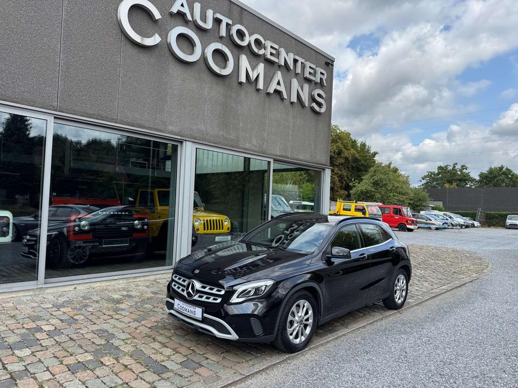 Mercedes-Benz GLA 180 GLA 180 (bj 2017, automaat), Auto's, 1940 kg, 122 pk, Gebruikt, 4 cilinders