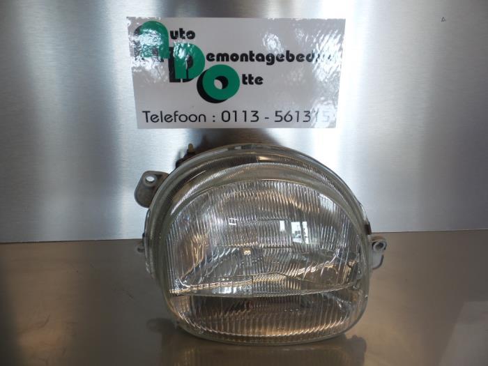 Phare droit d'un Renault Twingo (Twingo 98-), Autos : Pièces & Accessoires, Renault, -, 3 mois de garantie, Utilisé