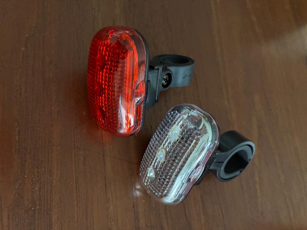 Led fietsverlichting, Fietsen en Brommers, Fietsaccessoires | Fietsverlichting, Ophalen, Nieuw, Batterij, Verlichtingsset