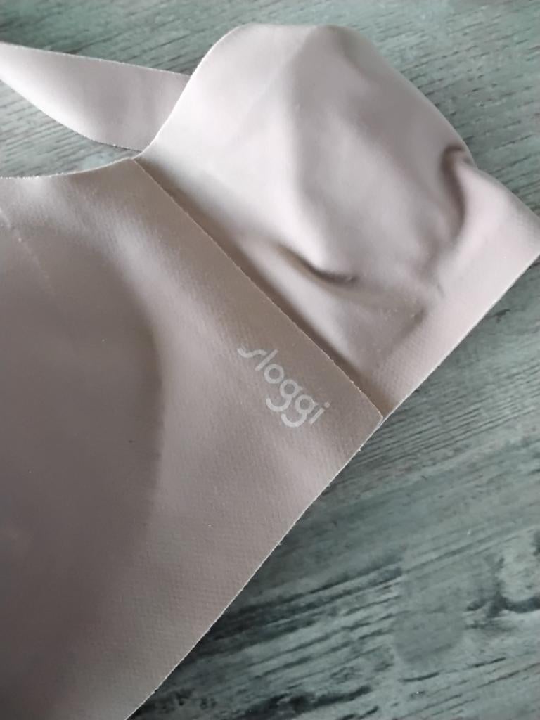 Nieuwe sloggi bh, Enlèvement