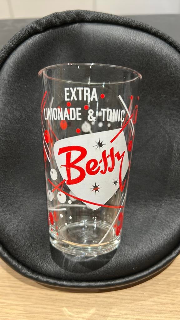 Verre à limonade Willy Vandersteen Bessy, Collections, Enlèvement ou Envoi