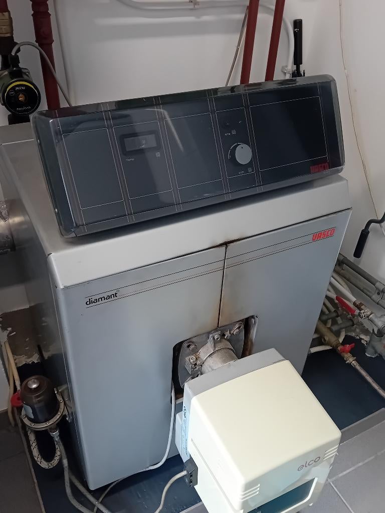 Chaudière à mazout Vasco Diamond, Bricolage & Construction, Enlèvement, Utilisé