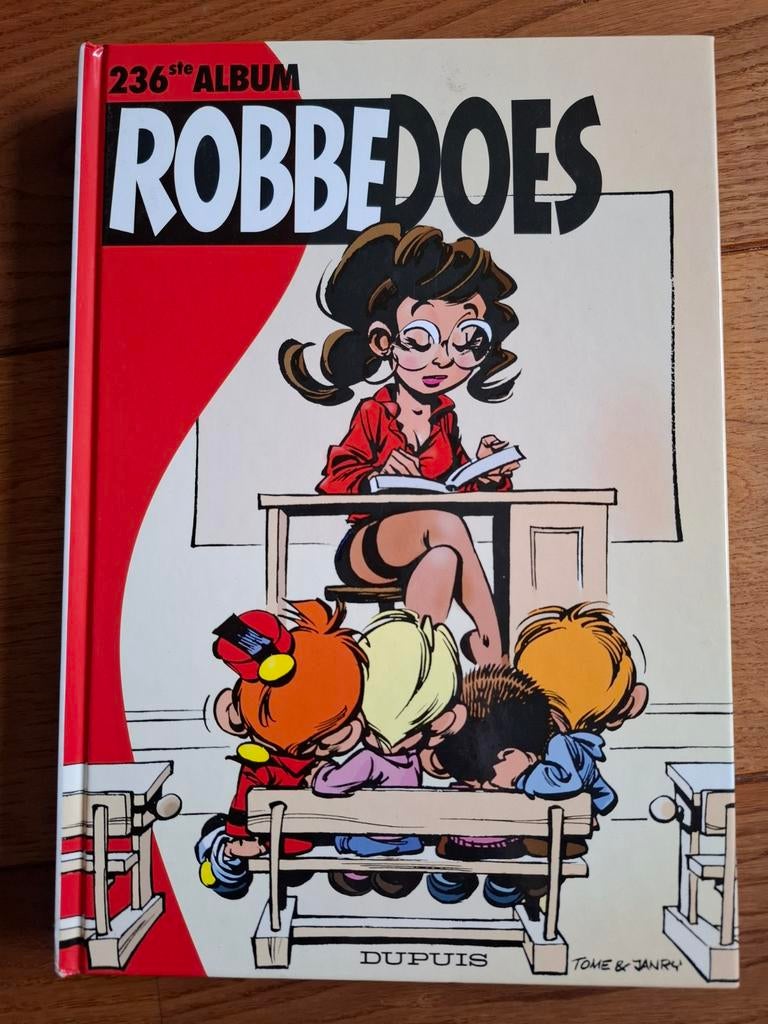 Robbedoes verzamelalbum nr 236, Eén stripboek, Ophalen of Verzenden, Zo goed als nieuw