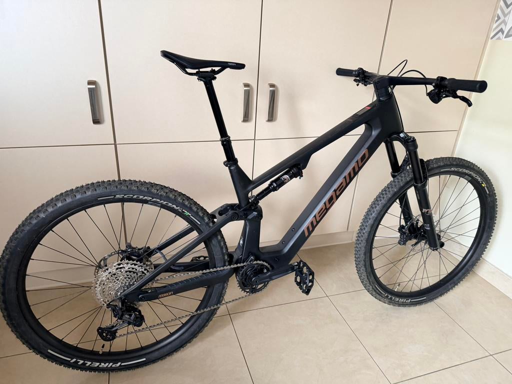 REASON AIR CRB 10 2026, Fietsen en Brommers, Fietsen | Mountainbikes en ATB, Zo goed als nieuw, Ophalen